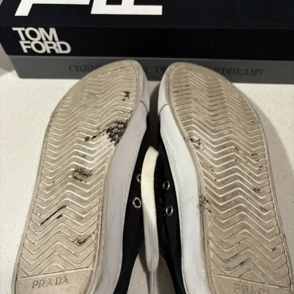 Black and White Canvas Sneakers - Picture 6 of 6